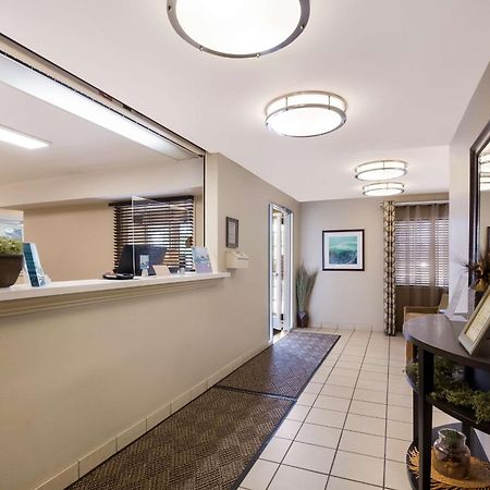 Sonesta Simply Suites Denver West Federal Center Лейкуд Екстериор снимка
